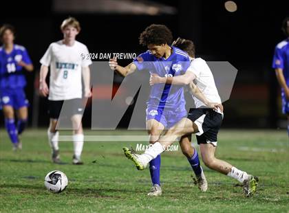Thumbnail 3 in Hickory @ Landstown (Scrimmage) photogallery.
