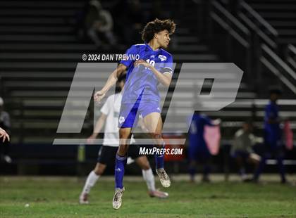 Thumbnail 2 in Hickory @ Landstown (Scrimmage) photogallery.