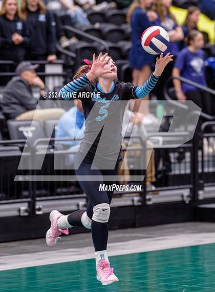 Thumbnail 3 in Green Canyon vs. Sky View (UHSAA 4A Second Round) photogallery.