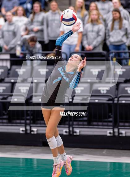 Thumbnail 2 in Green Canyon vs. Sky View (UHSAA 4A Second Round) photogallery.