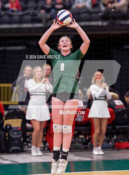 Thumbnail 2 in Green Canyon vs. Sky View (UHSAA 4A Second Round) photogallery.