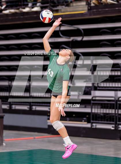 Thumbnail 2 in Green Canyon vs. Sky View (UHSAA 4A Second Round) photogallery.