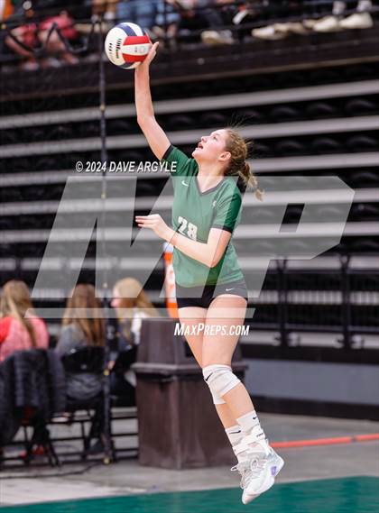 Thumbnail 1 in Green Canyon vs. Sky View (UHSAA 4A Second Round) photogallery.