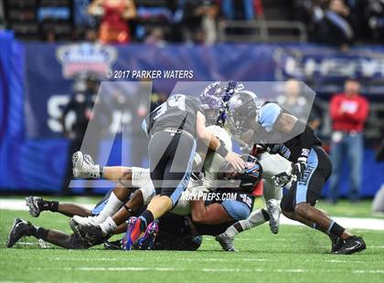 Thumbnail 1 in Hahnville vs. Zachary (LHSAA 5A Final) photogallery.