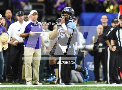 Thumbnail 2 in Hahnville vs. Zachary (LHSAA 5A Final) photogallery.