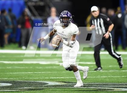 Thumbnail 2 in Hahnville vs. Zachary (LHSAA 5A Final) photogallery.