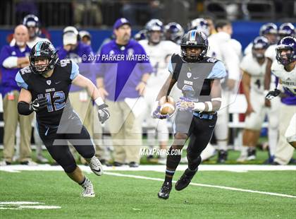 Thumbnail 2 in Hahnville vs. Zachary (LHSAA 5A Final) photogallery.