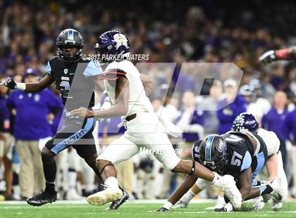 Thumbnail 1 in Hahnville vs. Zachary (LHSAA 5A Final) photogallery.