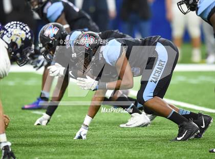 Thumbnail 1 in Hahnville vs. Zachary (LHSAA 5A Final) photogallery.