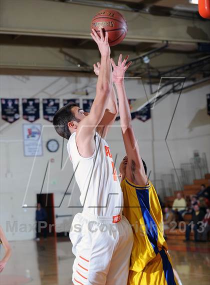 Thumbnail 2 in Polytechnic vs. Holy Martyrs Armenian (Pasadena Poly Tournament) photogallery.