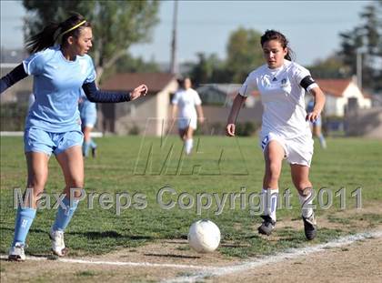 Thumbnail 1 in Walnut @ Bishop Amat photogallery.