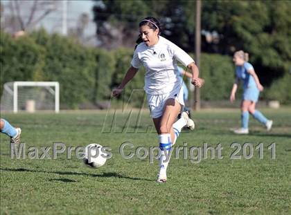 Thumbnail 3 in Walnut @ Bishop Amat photogallery.