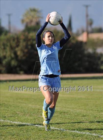 Thumbnail 3 in Walnut @ Bishop Amat photogallery.