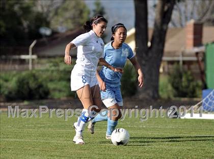 Thumbnail 3 in Walnut @ Bishop Amat photogallery.
