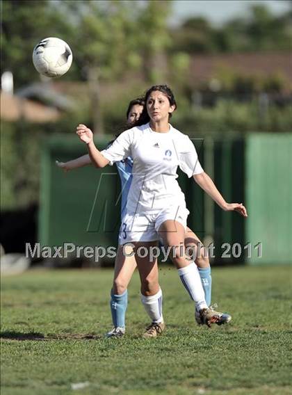 Thumbnail 1 in Walnut @ Bishop Amat photogallery.