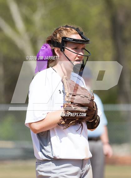 Thumbnail 2 in Greenwood vs. DeSoto Central  photogallery.
