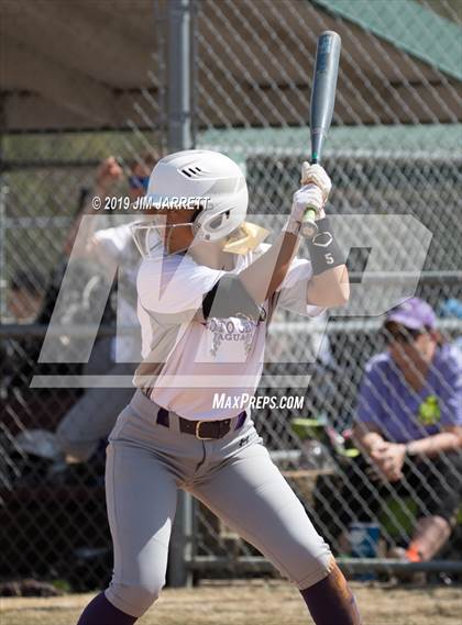 Thumbnail 3 in Greenwood vs. DeSoto Central  photogallery.