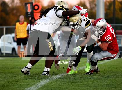 Thumbnail 1 in Indianapolis Crispus Attucks @ Connersville photogallery.
