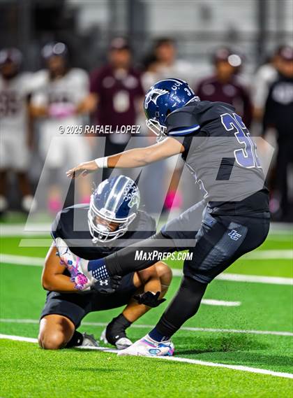 Thumbnail 1 in Lee @ Lamar Consolidated photogallery.