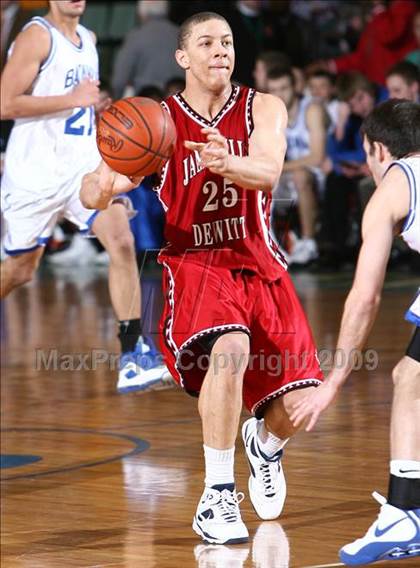 Thumbnail 2 in Jamesville-DeWitt vs Batavia (NYSPHSAA A Semifinal) photogallery.