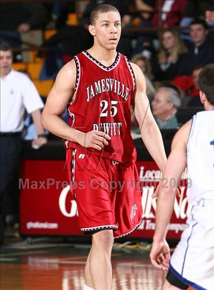 Thumbnail 2 in Jamesville-DeWitt vs Batavia (NYSPHSAA A Semifinal) photogallery.