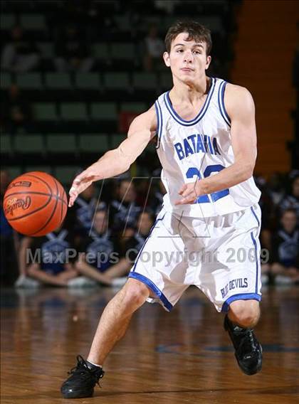 Thumbnail 2 in Jamesville-DeWitt vs Batavia (NYSPHSAA A Semifinal) photogallery.