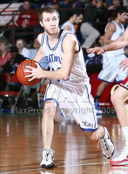 Thumbnail 2 in Jamesville-DeWitt vs Batavia (NYSPHSAA A Semifinal) photogallery.
