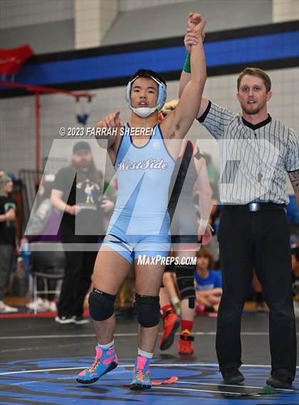 Thumbnail 3 in 2023 Chicken Wing photogallery.