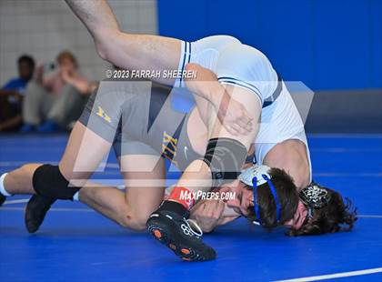 Thumbnail 1 in 2023 Chicken Wing photogallery.