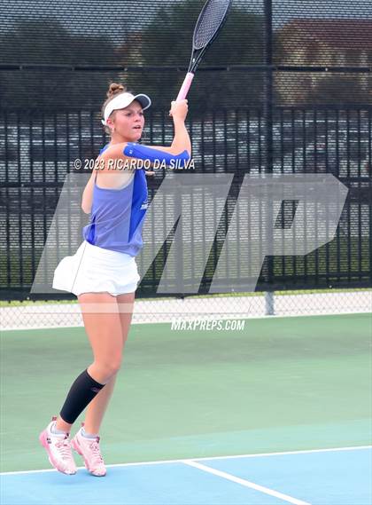 Thumbnail 3 in UIL 3A & 4A Tennis Doubles Quarterfinals photogallery.