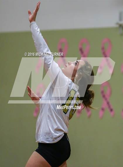 Thumbnail 2 in Foothill @ Red Bluff photogallery.