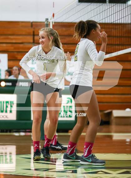 Thumbnail 2 in Foothill @ Red Bluff photogallery.