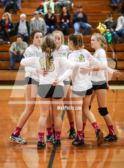 Thumbnail 1 in Foothill @ Red Bluff photogallery.