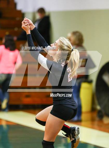 Thumbnail 3 in Foothill @ Red Bluff photogallery.