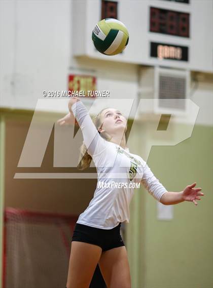 Thumbnail 1 in Foothill @ Red Bluff photogallery.