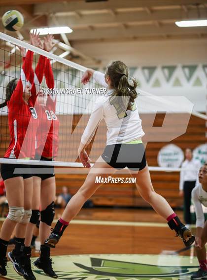 Thumbnail 1 in Foothill @ Red Bluff photogallery.