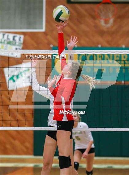 Thumbnail 3 in Foothill @ Red Bluff photogallery.