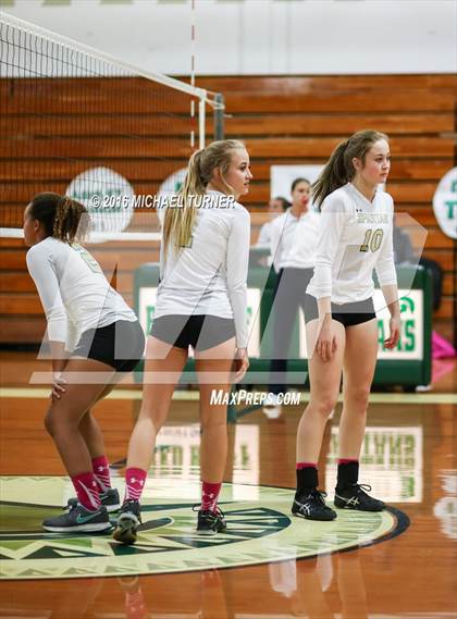 Thumbnail 2 in Foothill @ Red Bluff photogallery.