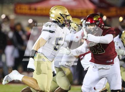 Thumbnail 1 in Mater Dei Catholic vs Downey (CIF SS D2-AA Regional Final) photogallery.