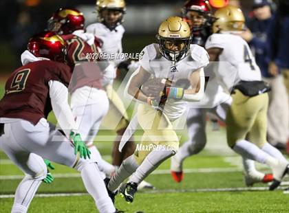 Thumbnail 1 in Mater Dei Catholic vs Downey (CIF SS D2-AA Regional Final) photogallery.
