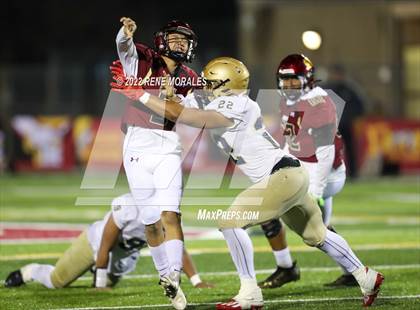 Thumbnail 2 in Mater Dei Catholic vs Downey (CIF SS D2-AA Regional Final) photogallery.