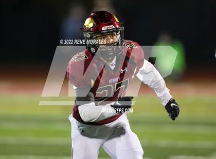 Thumbnail 3 in Mater Dei Catholic vs Downey (CIF SS D2-AA Regional Final) photogallery.
