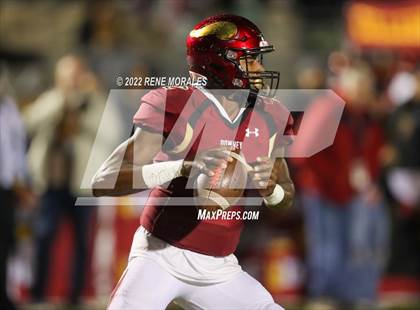 Thumbnail 2 in Mater Dei Catholic vs Downey (CIF SS D2-AA Regional Final) photogallery.