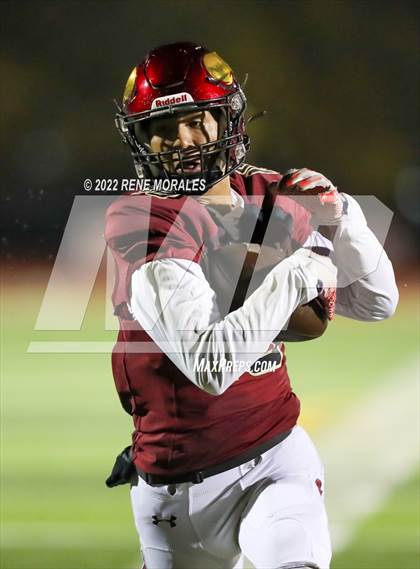 Thumbnail 3 in Mater Dei Catholic vs Downey (CIF SS D2-AA Regional Final) photogallery.
