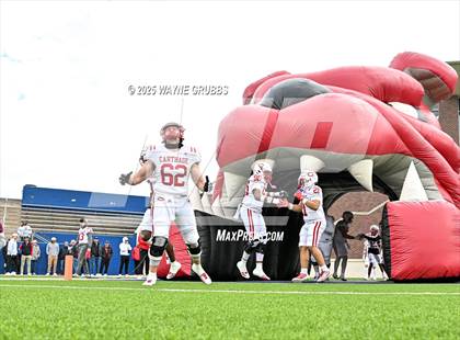 Thumbnail 2 in Carthage vs. Pleasant Grove (UIL 4A D2 Football Region Semifinal) photogallery.