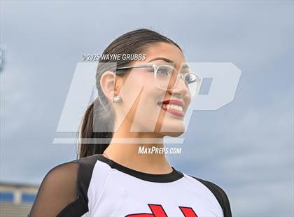 Thumbnail 1 in Carthage vs. Pleasant Grove (UIL 4A D2 Football Region Semifinal) photogallery.