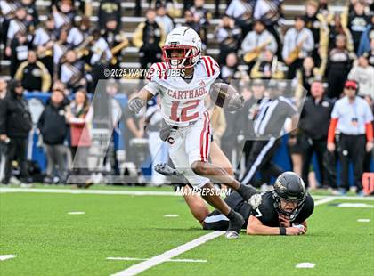 Thumbnail 1 in Carthage vs. Pleasant Grove (UIL 4A D2 Football Region Semifinal) photogallery.