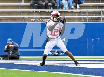 Thumbnail 3 in Carthage vs. Pleasant Grove (UIL 4A D2 Football Region Semifinal) photogallery.
