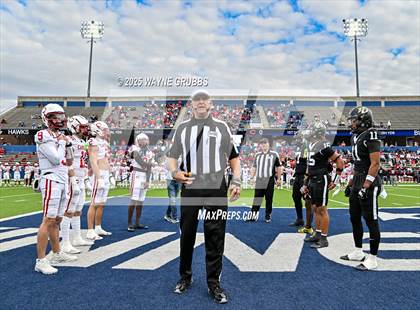 Thumbnail 3 in Carthage vs. Pleasant Grove (UIL 4A D2 Football Region Semifinal) photogallery.