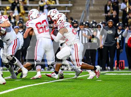 Thumbnail 2 in Carthage vs. Pleasant Grove (UIL 4A D2 Football Region Semifinal) photogallery.